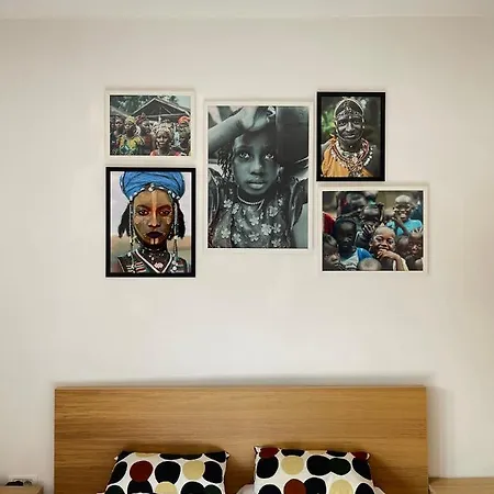 Apartment Colorful Flat In The Middle Of The